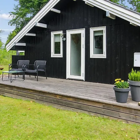 Maini - 30km From The Sea By Interhome
